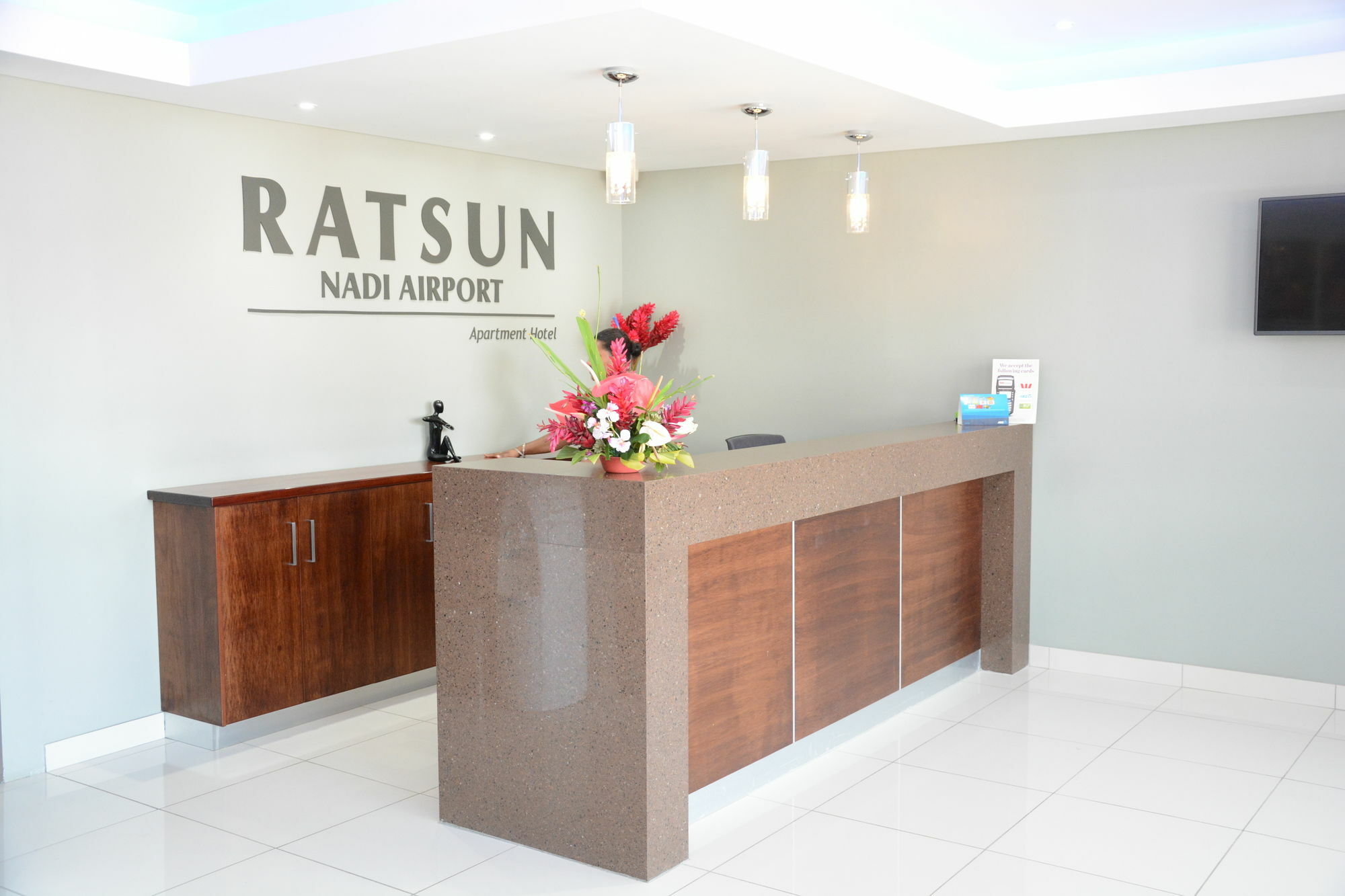Ratsun Nadi Airport Apartment Hotel Экстерьер фото
